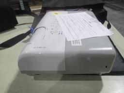 Epson EMP S5 LCD Projector
