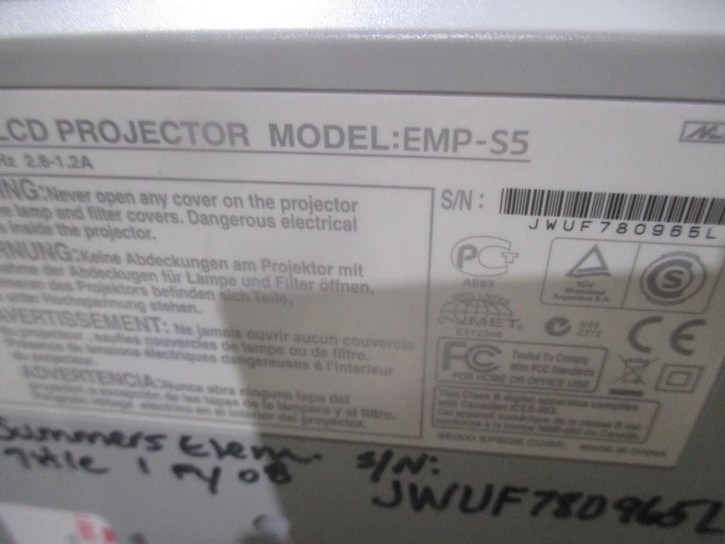 Epson EMP S5 LCD Projector