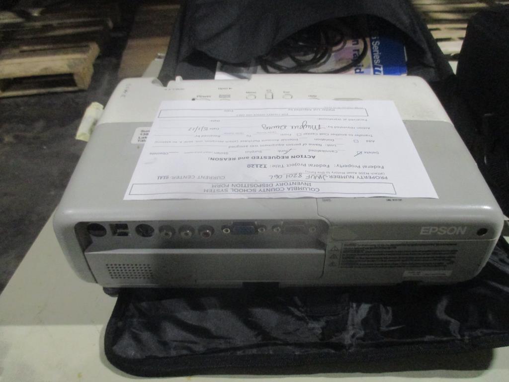 Epson EMP S5 LCD Projector