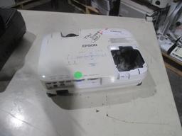 Epson H376A LCD Projector