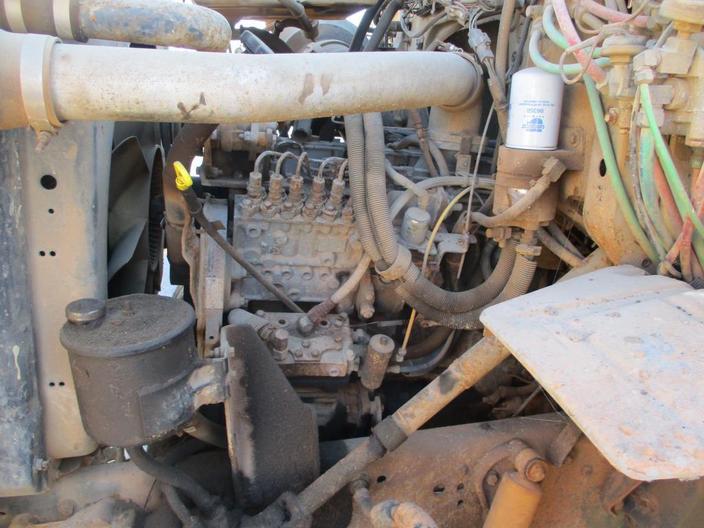 1994 Ford L8000 Dump Truck.