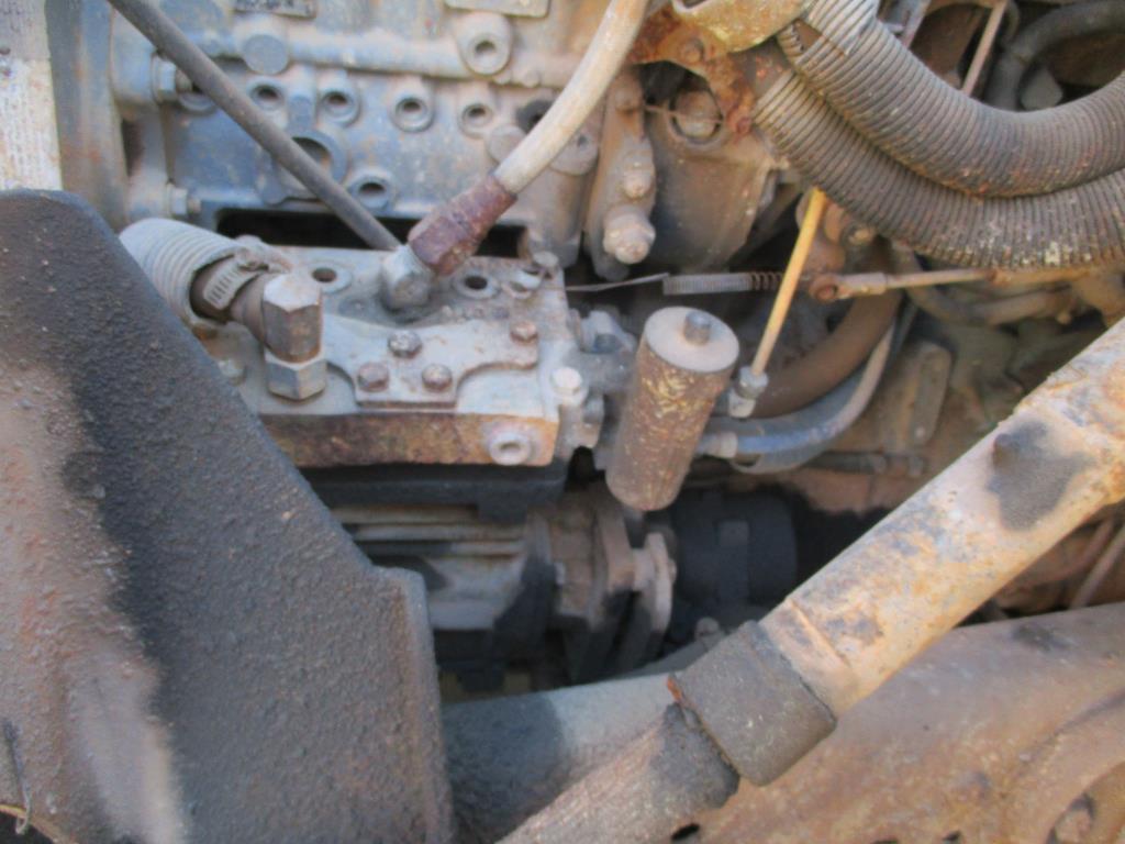 1994 Ford L8000 Dump Truck.