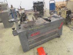 FMC 7600 Tire Changer