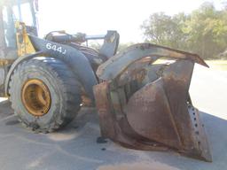 John Deere 644J Wheel Loader.