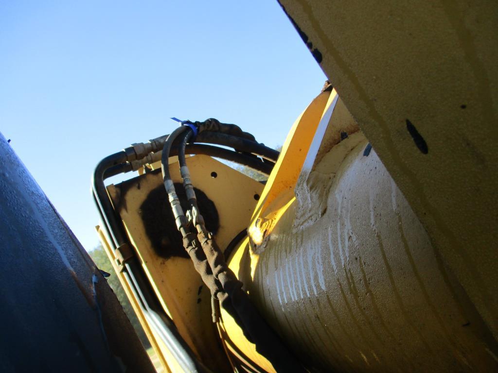 John Deere 644J Wheel Loader.