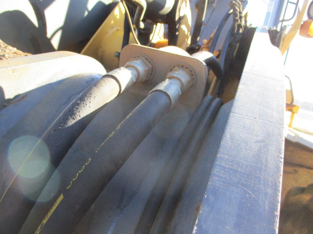 John Deere 644J Wheel Loader.
