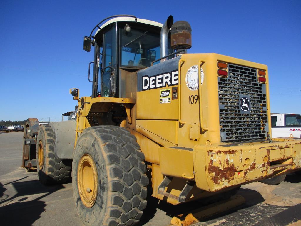 John Deere 644J Wheel Loader.