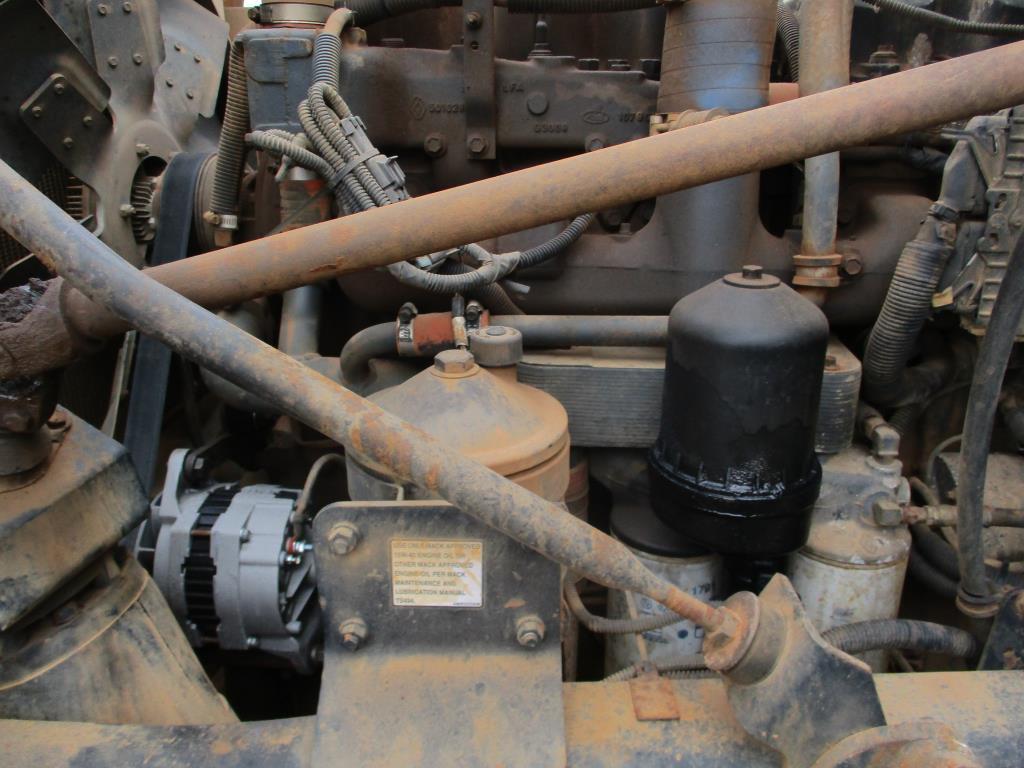 2001 Mack RD688S Dump Truck.