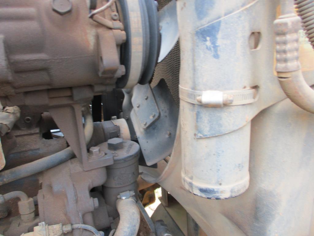 2001 Mack RD688S Dump Truck.