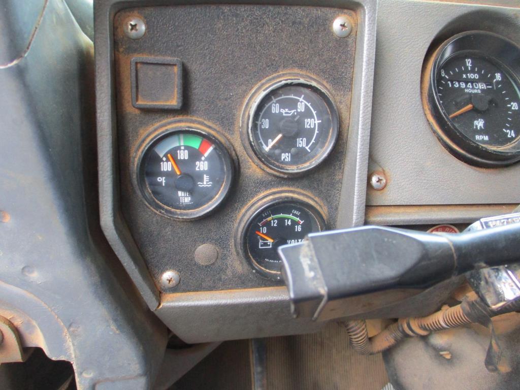 2001 Mack RD688S Dump Truck.