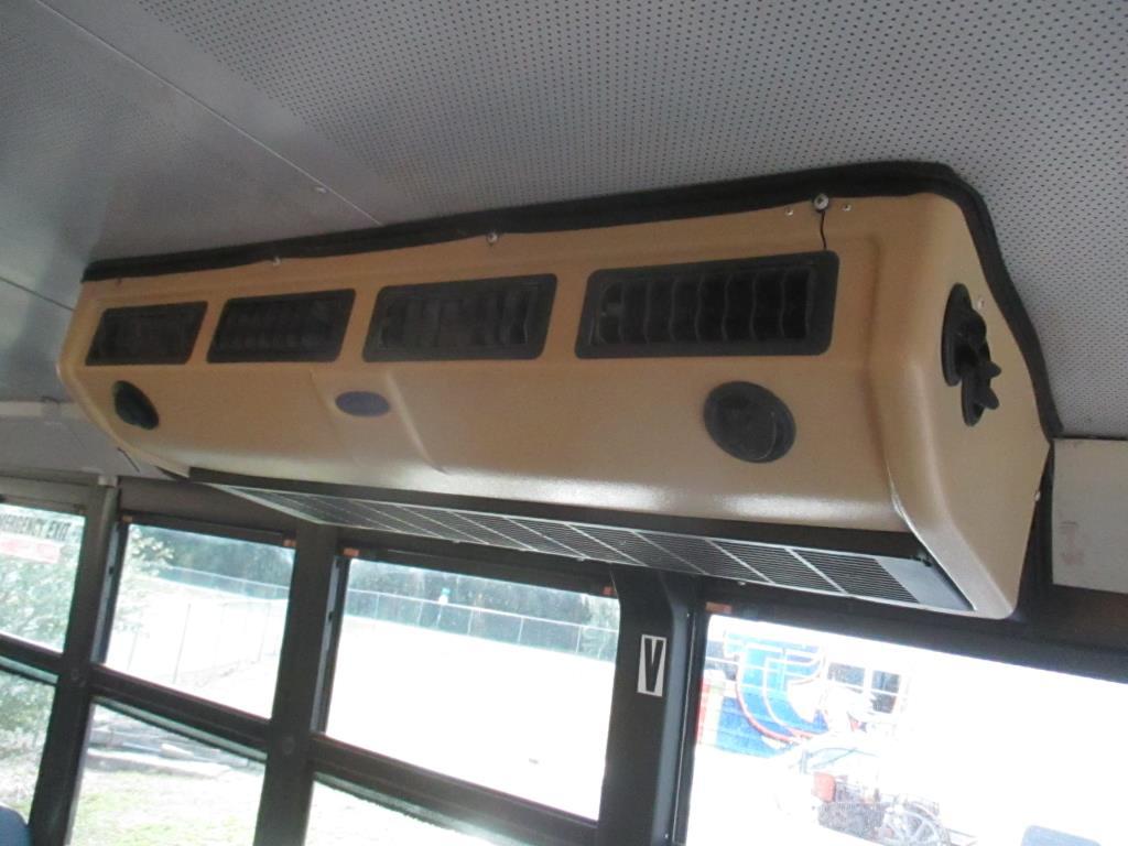 2007 Thomas Built School Bus Freightliner B2.
