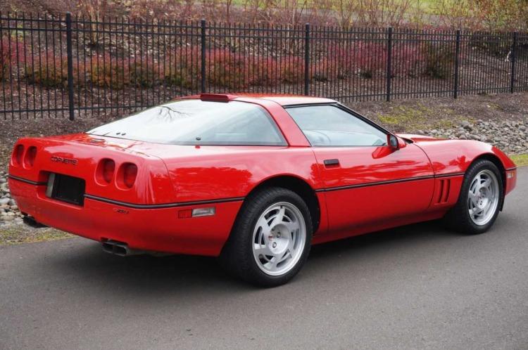 1990 Chevrolet Corvette ZR1