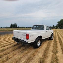 1994 Ford F150 4 x 4 Pickup