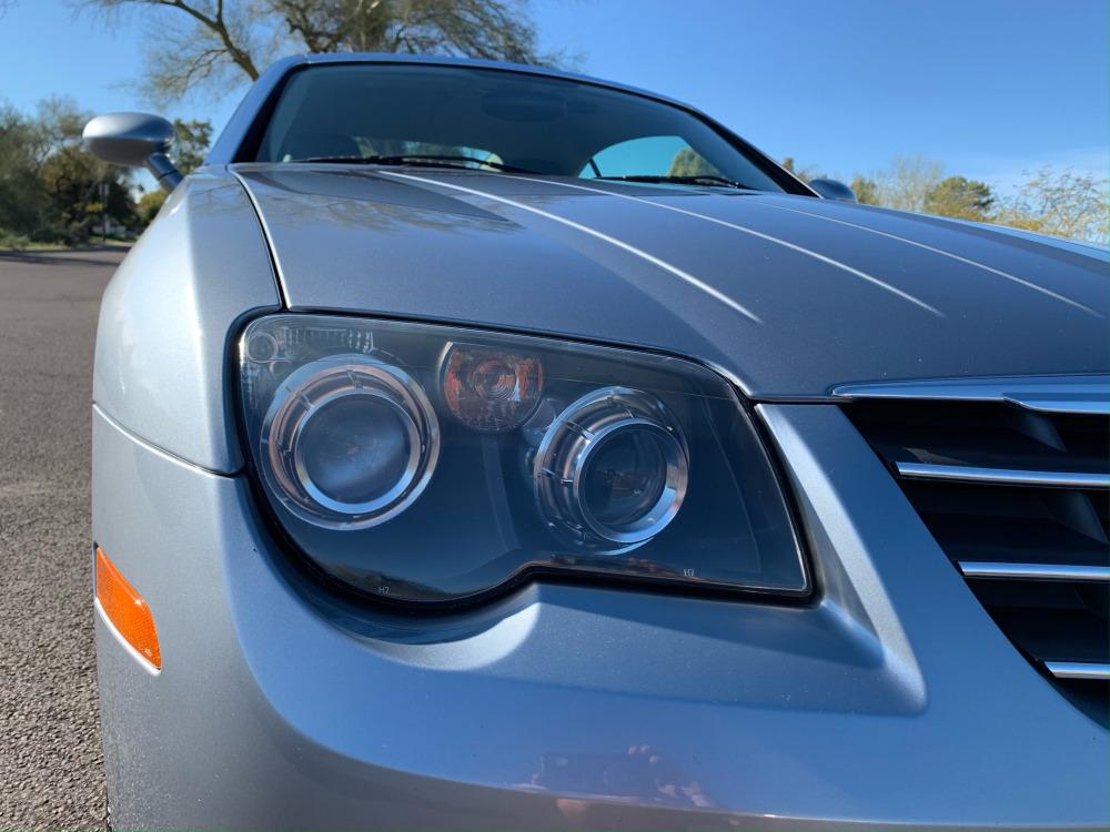 2004 Chrysler Crossfire coupe