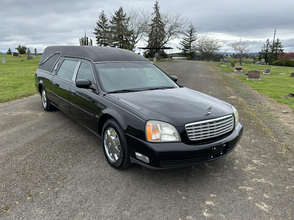 2002 Cadillac deVille HEARSE