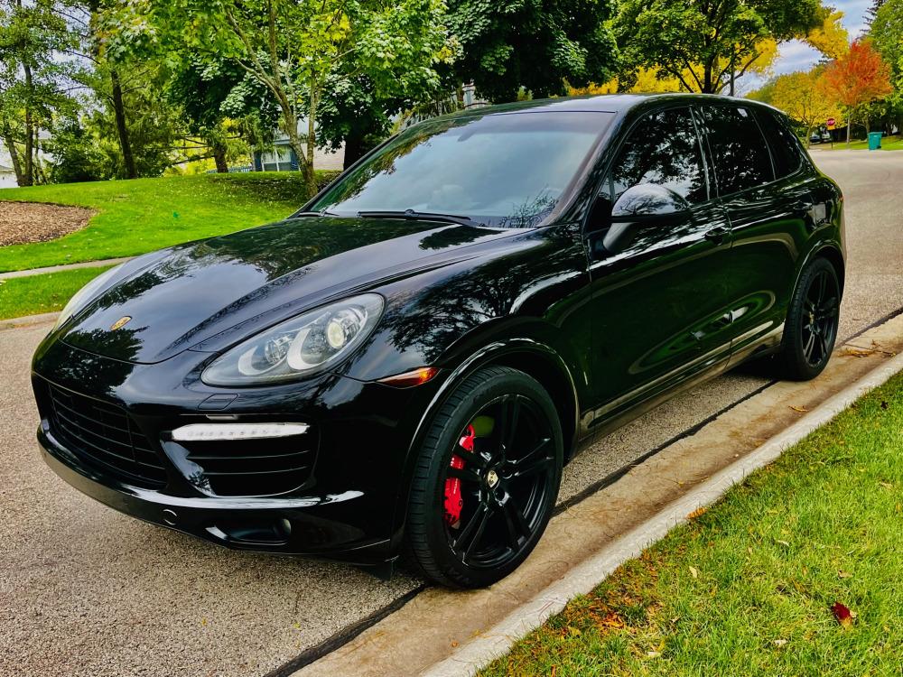 2011 Porsche Cayenne TURBO