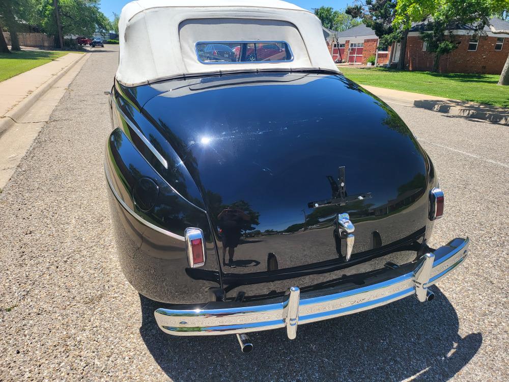 1941 Ford Super Deluxe Convertible