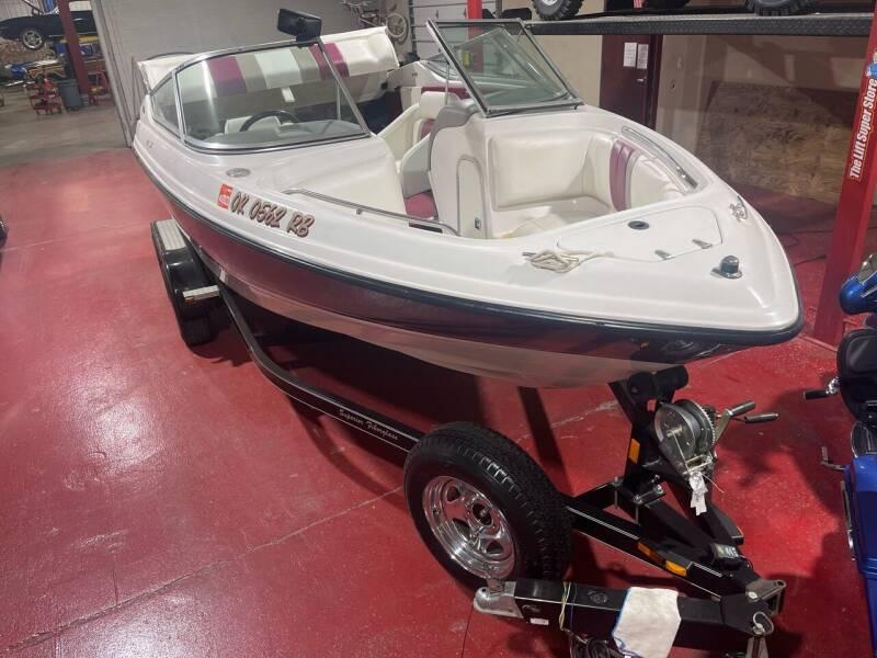 1994 Chaparral 1930 Sport Boat & trailer