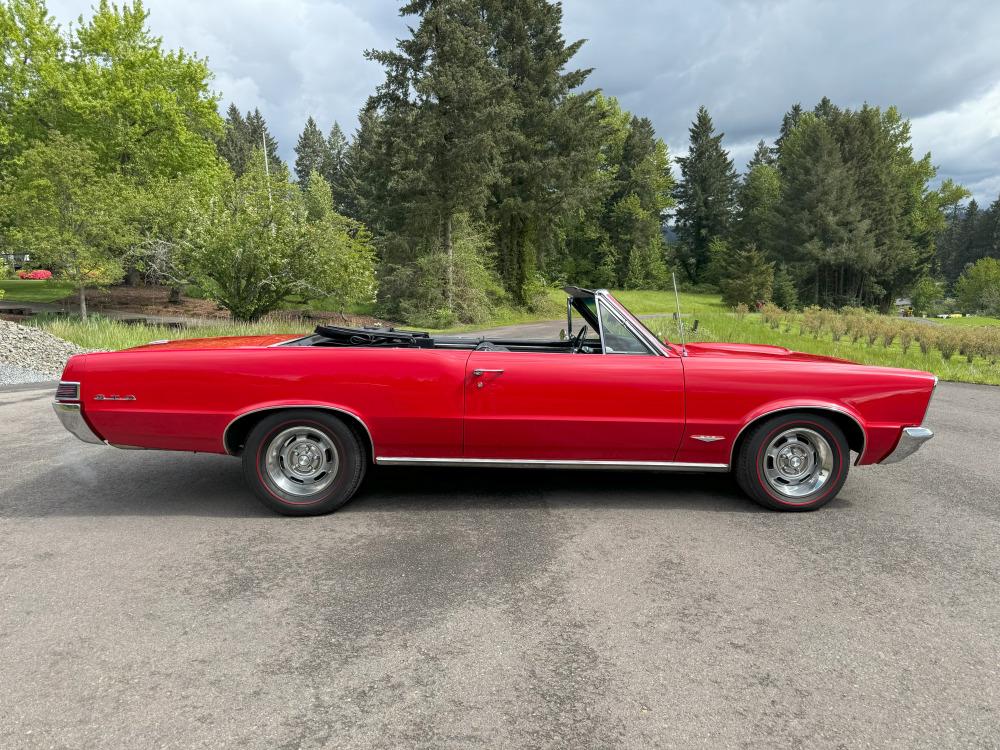 1965 Pontiac Custom Convertible