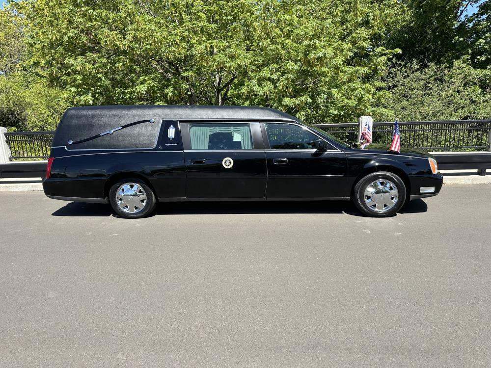 2003 Cadillac deVille Presidential Re-Creation Hearse