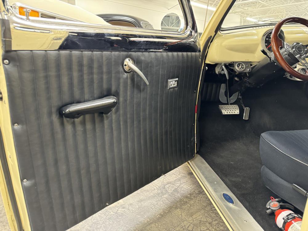 1950 Ford Custom UTE