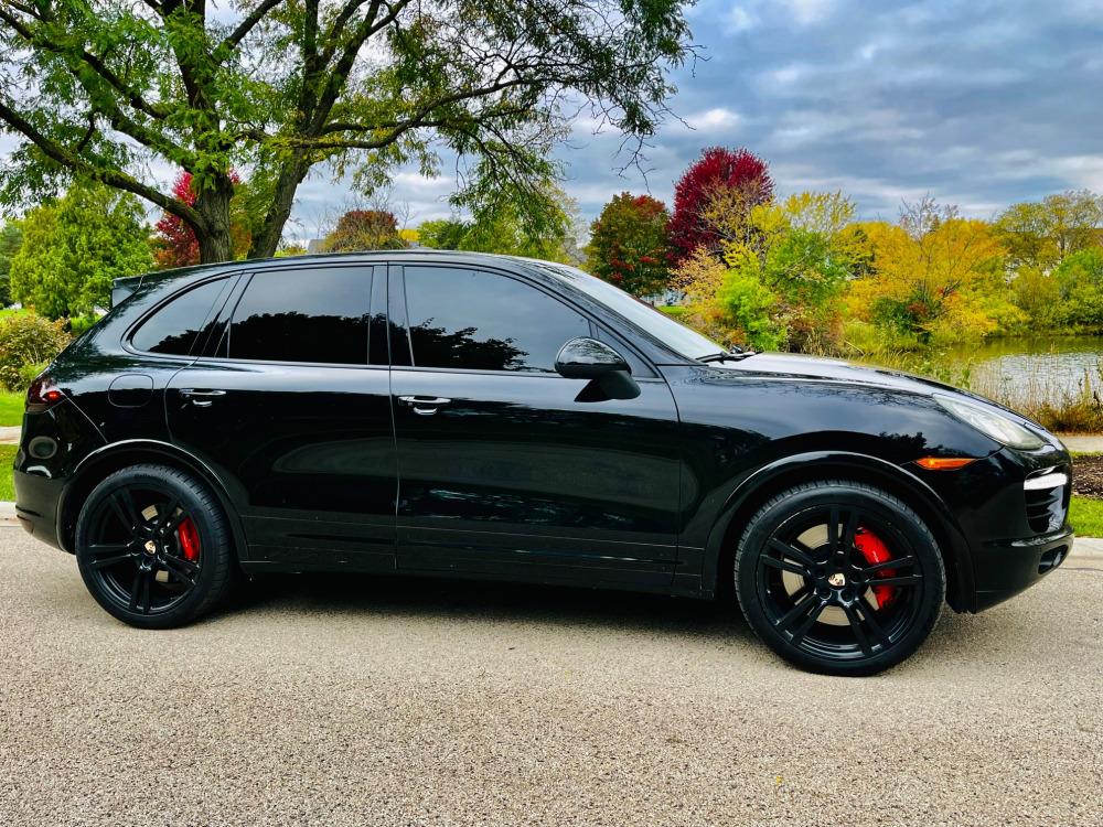 2011 Porsche Cayenne TURBO