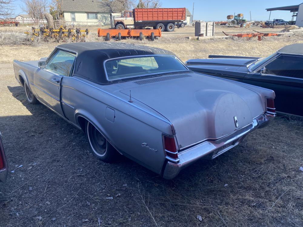 [NO RESERVE] Project Opportunity--1969 Lincoln Mark III-silver