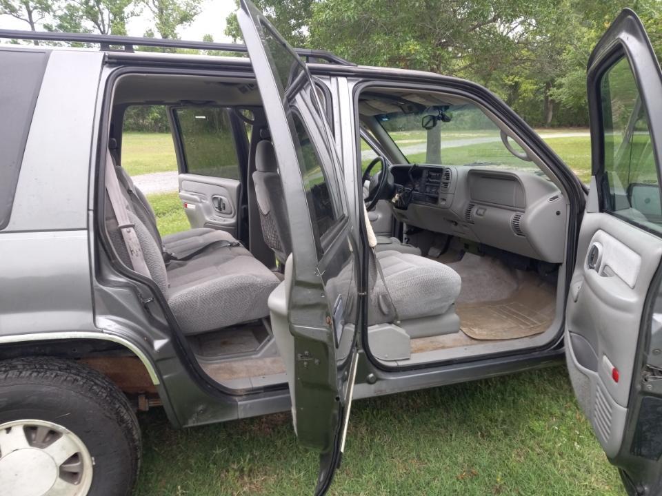 1999 Chevrolet OBS Tahoe