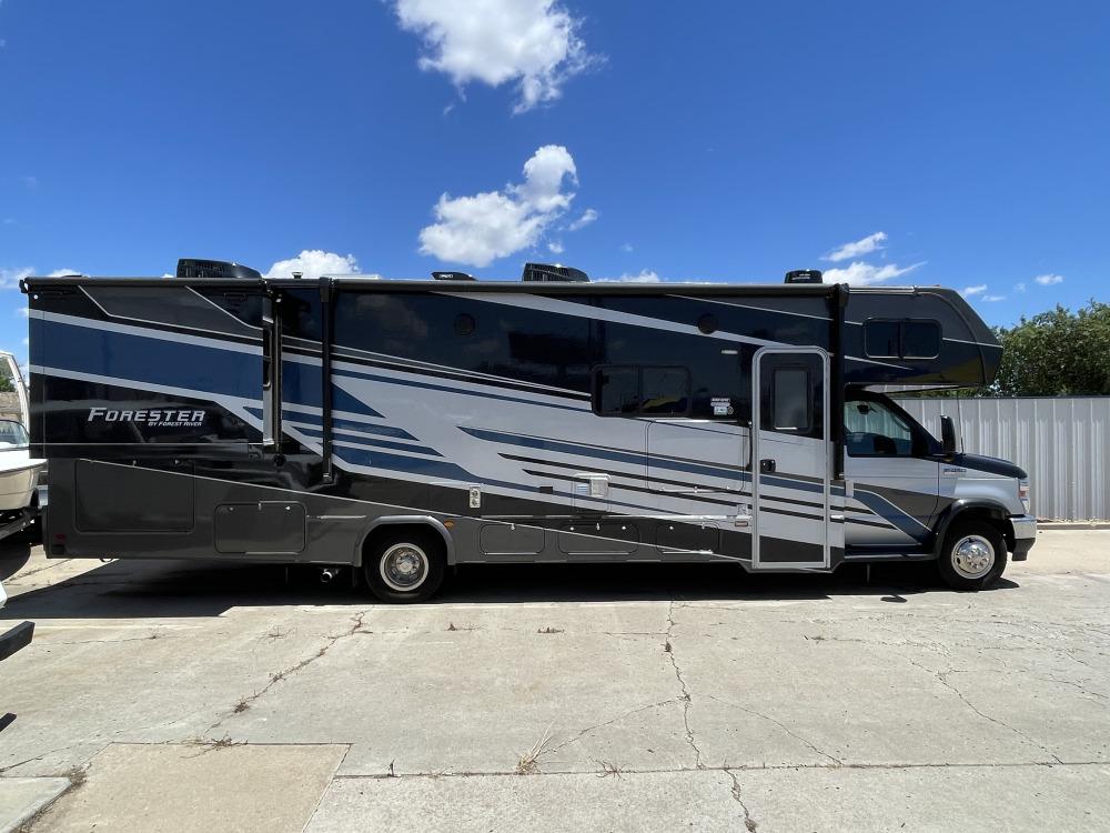 2023 Ford F450 Forester motor home