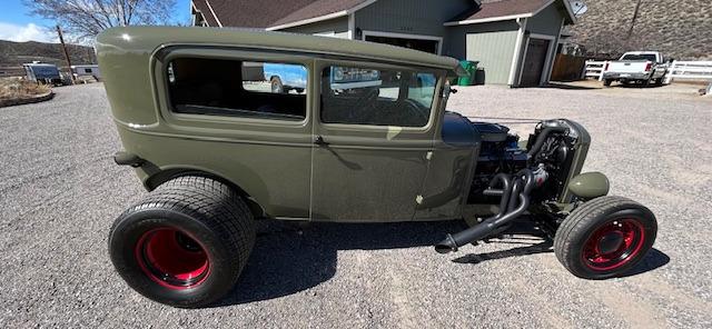 1930 Ford Model A 2 door sedan