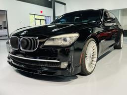 2011 BMW B7 sedan