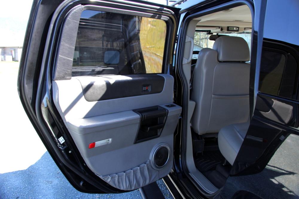 2004 Hummer H2 SUV