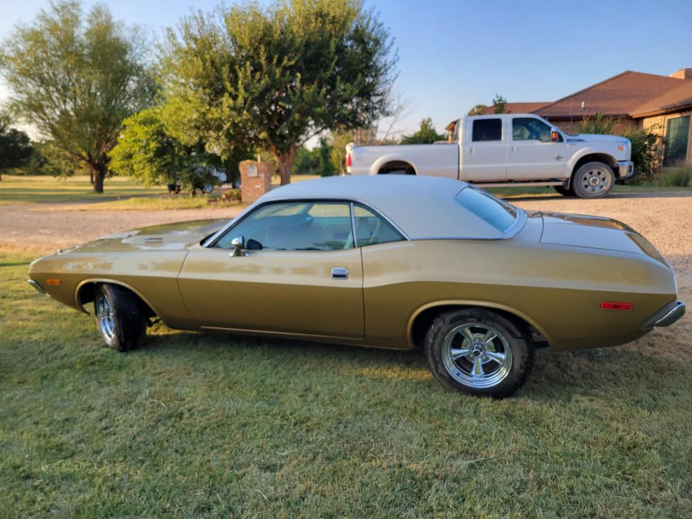 1973 Dodge Challenger 2 door hard top