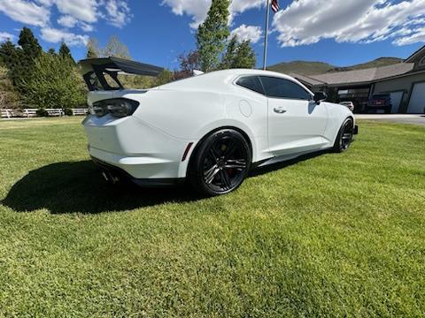 2019 Chevrolet Camaro ZL1 4949 ACTUAL MILES