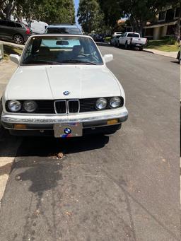 1990 BMW 325i Convertible Coupe