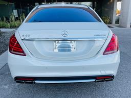 2016 Mercedes-Benz S63 AMG sedan