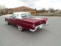 1957 Ford T Bird