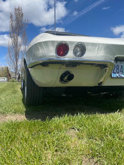 1964 Chevrolet Corvette convertible