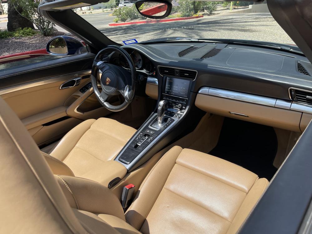 2016 Porsche Carrera S convertible