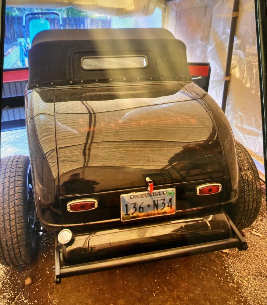 1932 Ford Custom Roadster