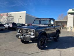 1973 Ford Bronco day cab / half cab