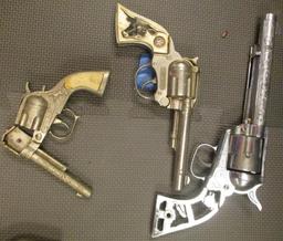 LOT OF 7 TOY GUNS