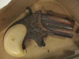 LOT OF MISC TOY GUNS