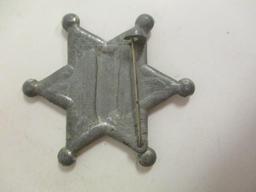 3 COLLECTIBLE PIECES