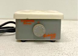 Corning Scholar 6795 171 Benchtop Laboratory Magnetic Plate Stirrer 5" x 5" 45C