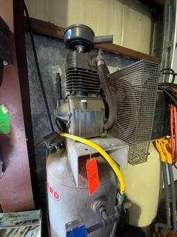 Westward 200 PSI Tank Vertical Air Compressor