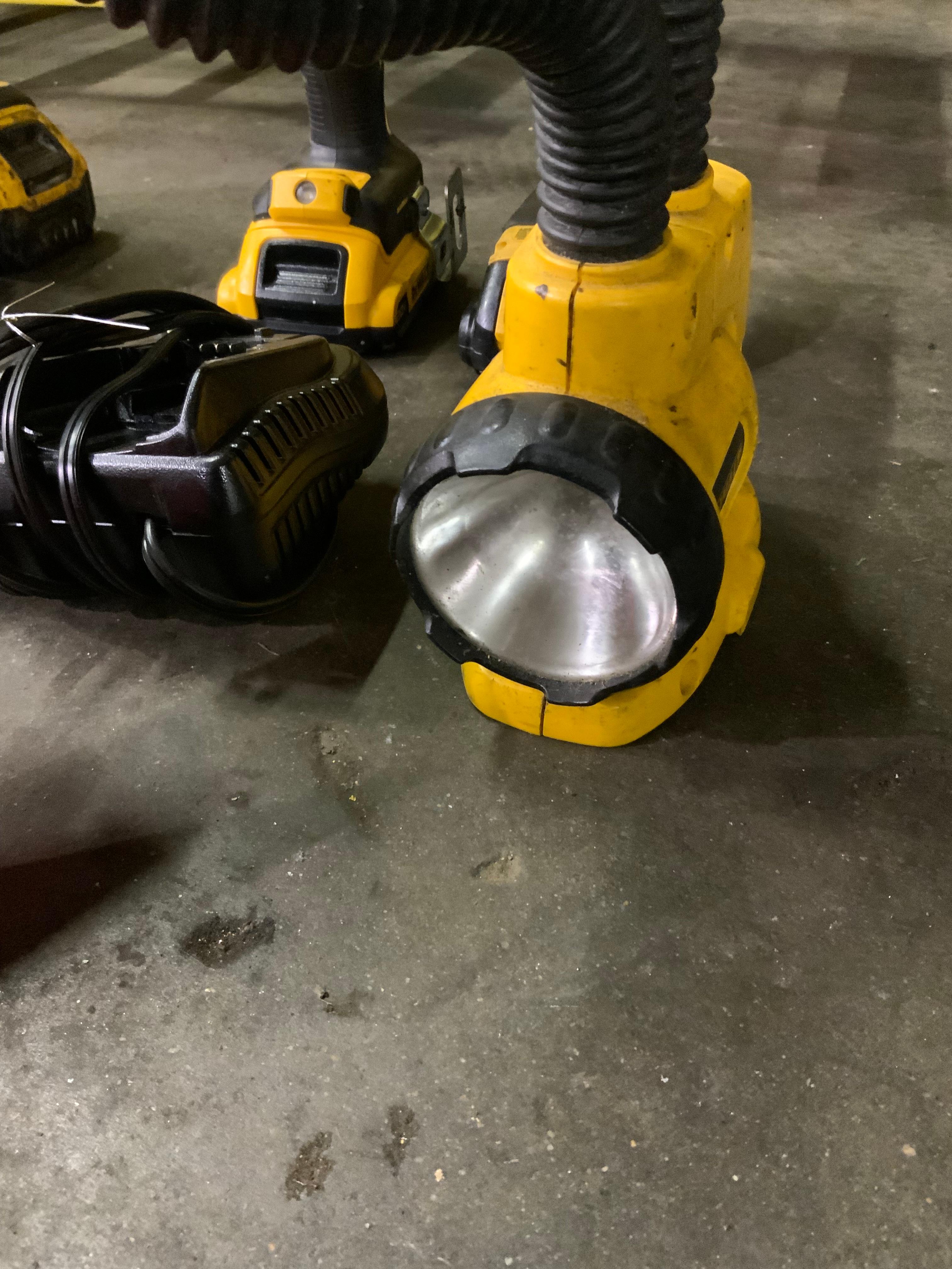 Lot of Dewalt DCD771 DCD791 DW919 Battery Operated Drills & Light w/ Charger
