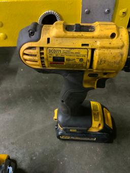 Lot of Dewalt DCD771 DCD791 DW919 Battery Operated Drills & Light w/ Charger