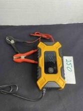 E-FAST 3 STAGE BATTERY CHARGER MODEL TK-300