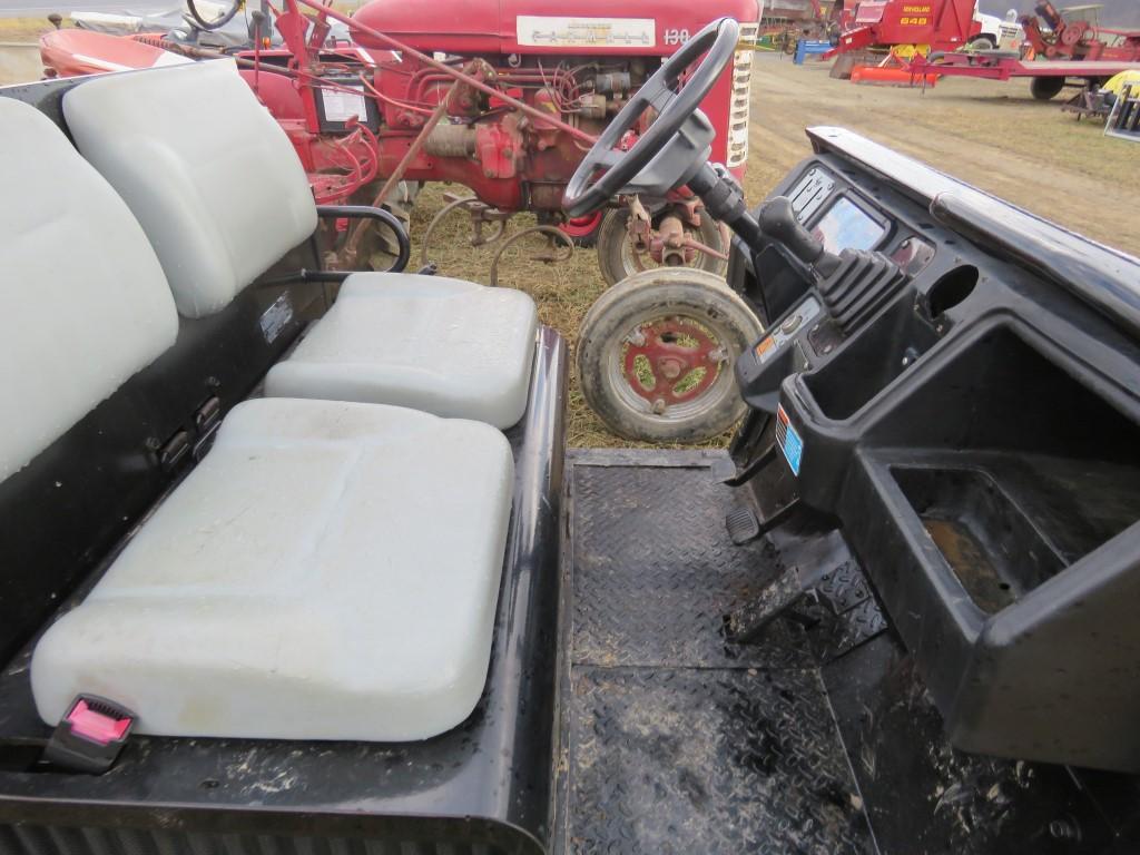 Cushman Golf Cart w/6ft Box